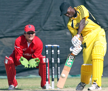 Middle of the bat from Nsubuga(copyright CricketEurope)