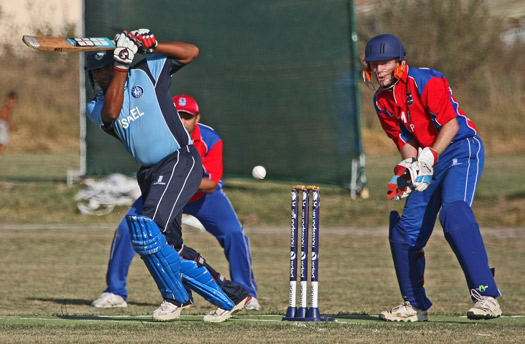 Raymond Aston batting against Luxembourg in the 2012 European Division 3 tournament in Corfu ©CricketEurope