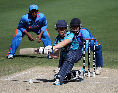 Alex Baum of Scotland batting against India (© IDI)