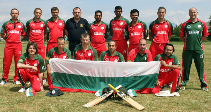 The Bulgarian squad at the 2011 European Division 3 tournament in Slovenia