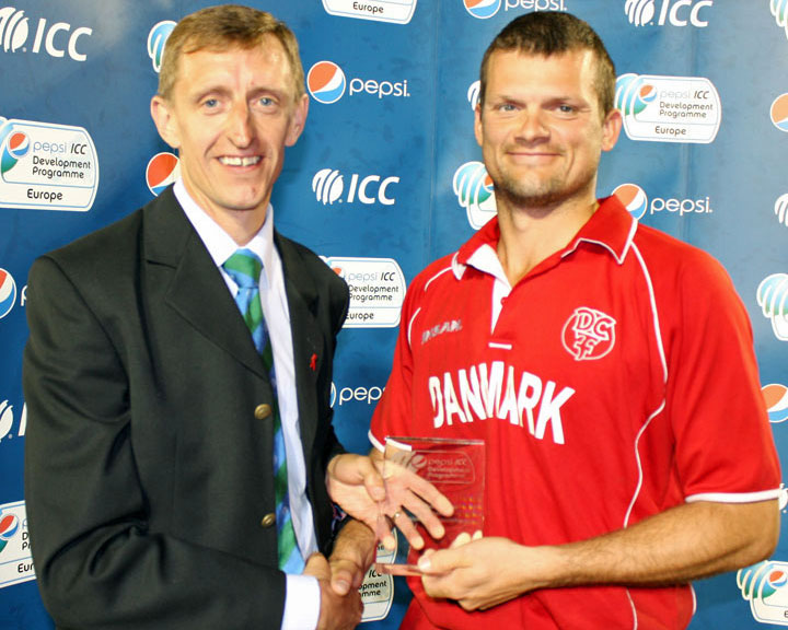 Man of the Match award at the 2013 European Championships (© CricketEurope)