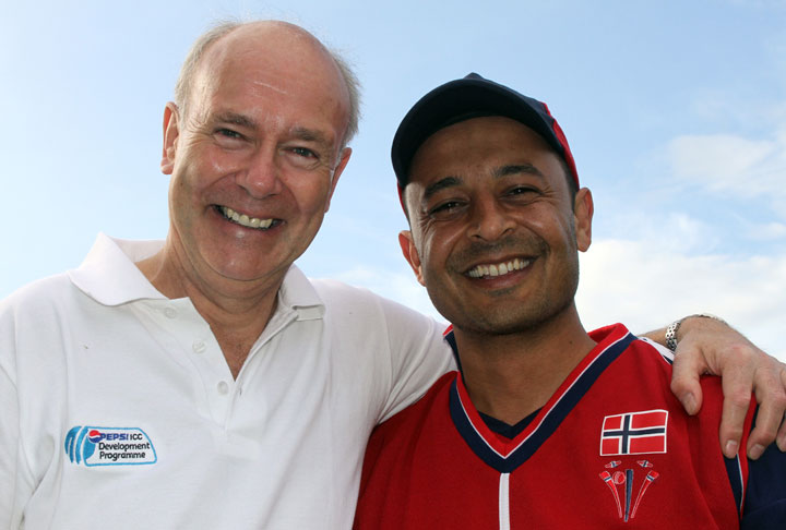 Ralph Dellor with Aziz Atual